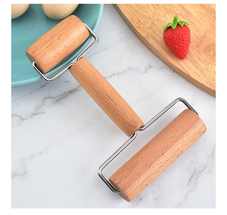 Rola din lemn pentru intins aluat, 2 capete 18x11x6 cm